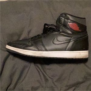 Nike Air Jordan 1 Black Satin